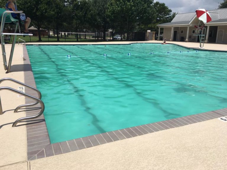 west guth park pool